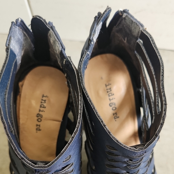 Indigo Rd Blue block Heeled Sandals with Faux Leather Cutout Design Womens 10 - Picture 2 of 8